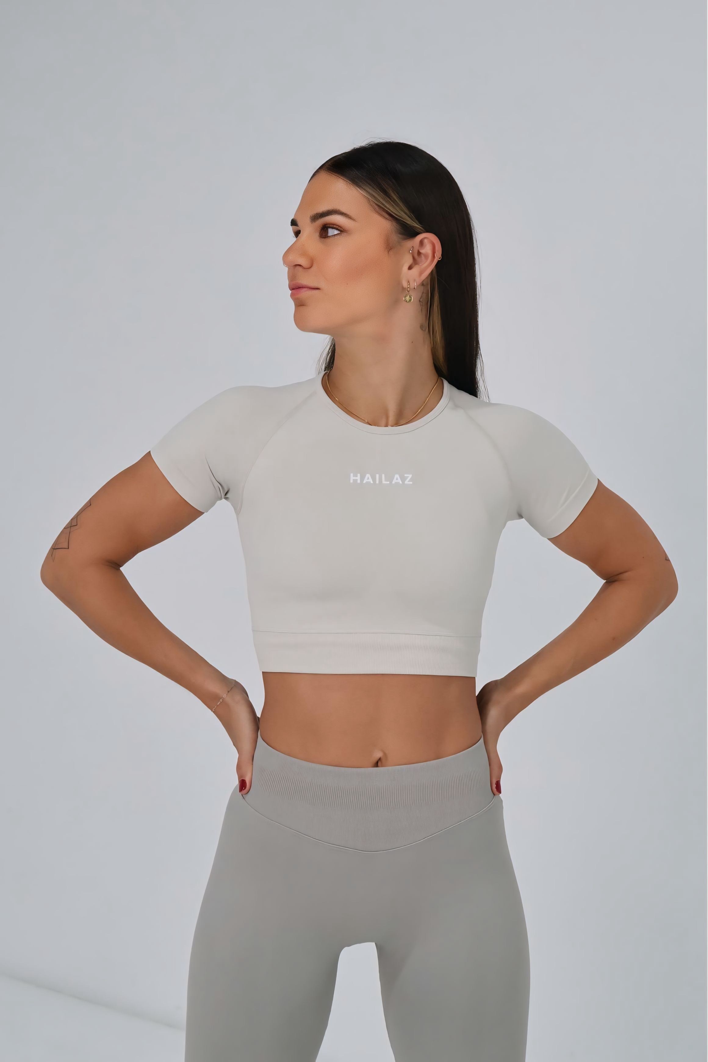 Olivia Training Crop