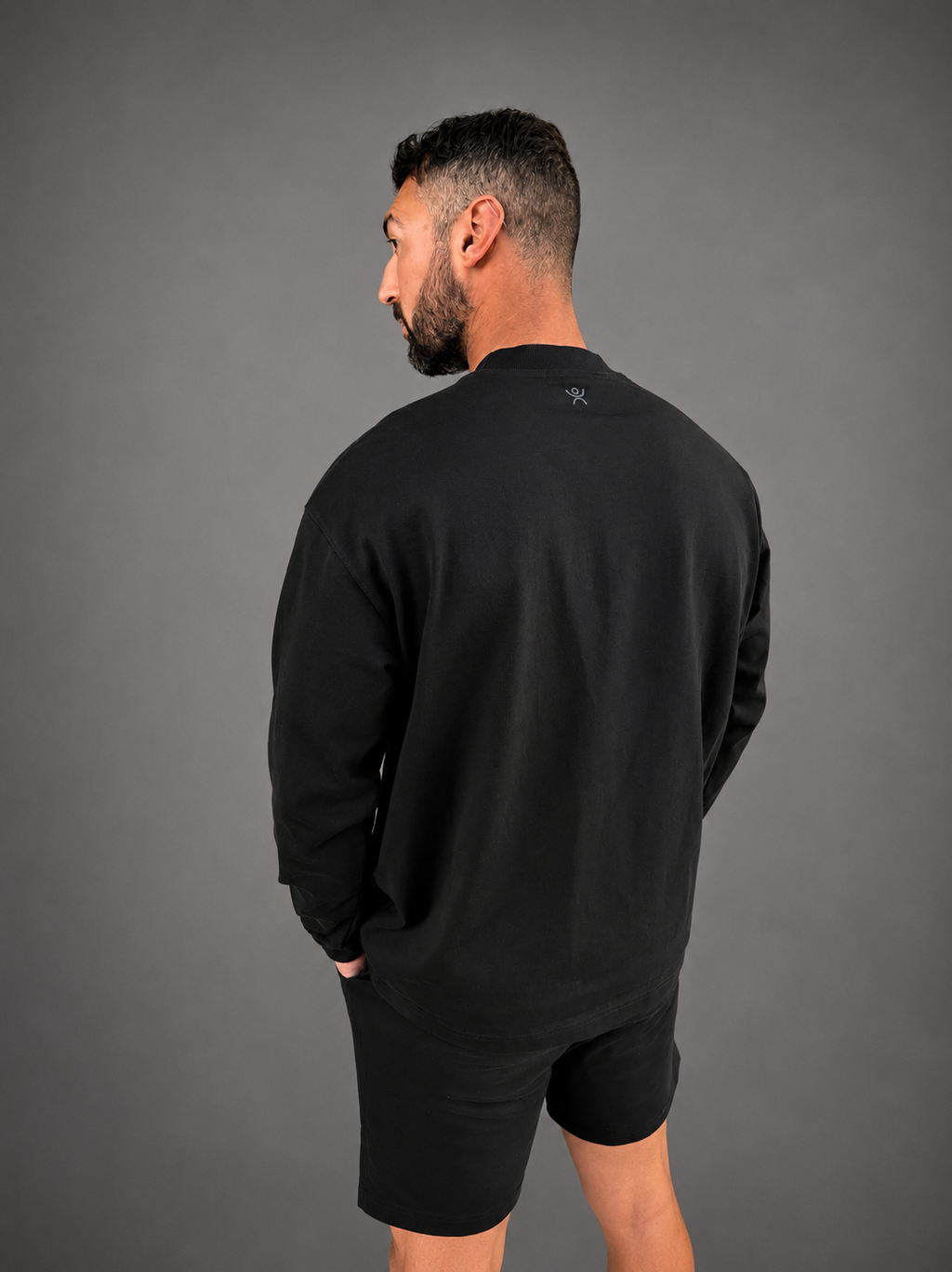 UNISEX Essential Long Sleeve Top